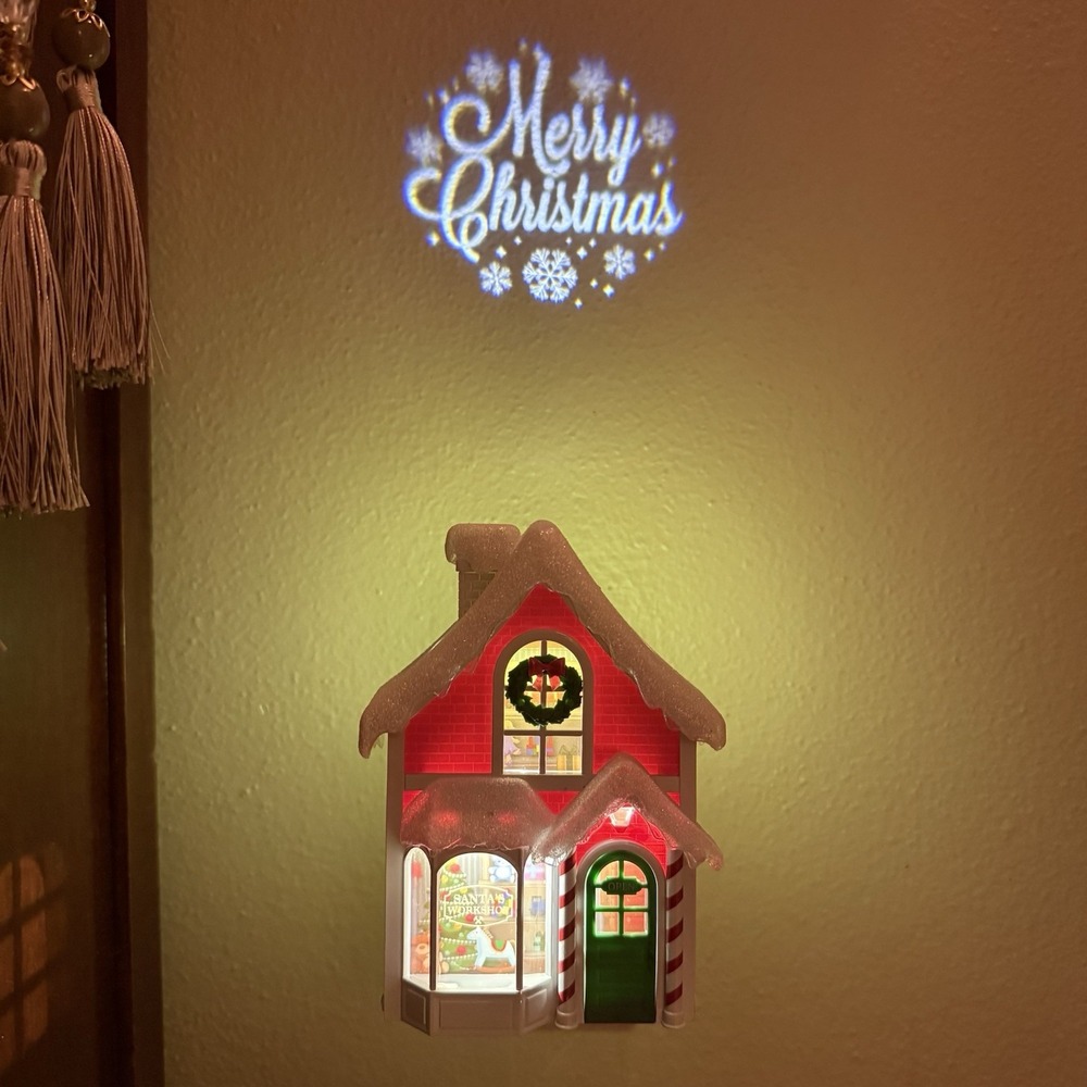 Bath & Body Works Wallflower SANTA'S WORKSHOP House Projector Night Light